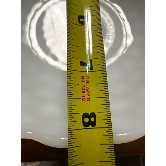 Milk Glass serving Dish and Centerpiece - Picture 2 of 4